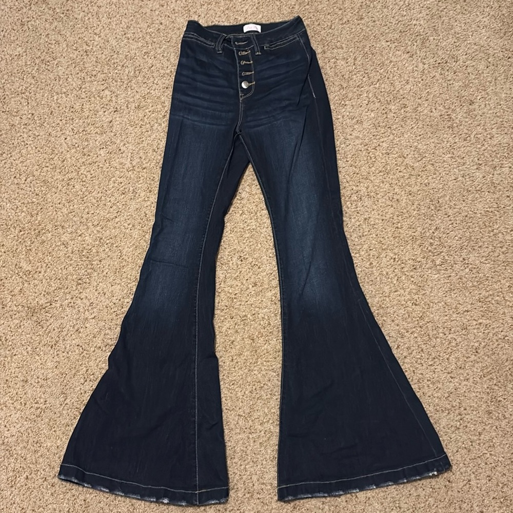Pink Lily dark wash bell bottoms size 5